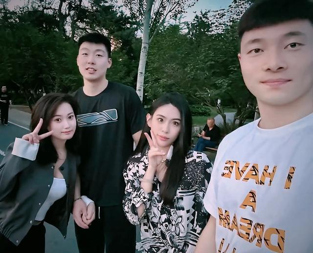 俞泽辰鄢手琪
