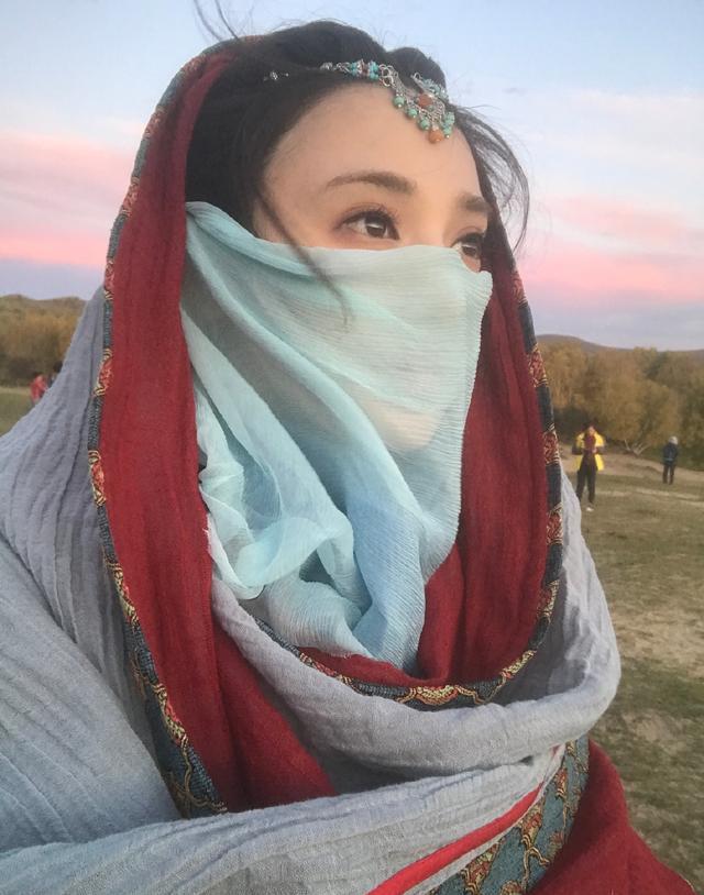 彭小苒写真